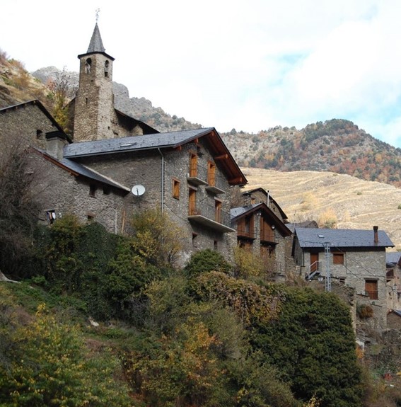 We are starting a new project to combat unwanted loneliness in the Catalan Pyrenees.