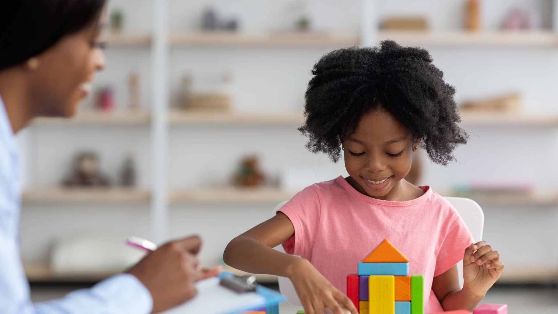 Una eina digital interactiva per ajudar els infants a entendre i recórrer el procés Barnahus 